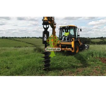 Închiriere Buldoexcavatoare cu Atașamente Diverse - 3